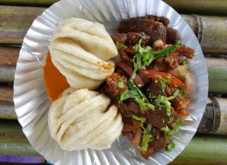 Arunachal Pradesh Mutfağı, Hindistan’ın kuzeydoğusunda yer alan Arunachal Pradesh eyaletine özgü geleneksel tatları ve doğal malzemeleriyle bilinir. Bölgenin yoğun ormanları, dağlık arazisi ve nehirleri, mutfak kültürüne taze ve çeşitli malzemeler sağlar. Konulu bir haber görseli.