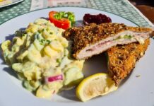 Avusturya mutfağı, Avrupa gastronomisinin en köklü ve zengin mutfaklarından biridir. Yüzyıllar boyunca farklı kültürlerin etkisi altında gelişen bu mutfak, hem Orta Avrupa’nın geleneksel lezzetlerini hem de aristokrat sofra kültürünü barındırır. Avusturya yemekleri, çeşitliliği, zarif sunumları ve doyurucu tatlarıyla tanınır. Konulu bir haber görseli.