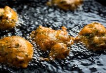 Mutfak sanatlarında yağ kullanımıyla pişirme, yiyeceklerin lezzetini ve dokusunu artırmak için en çok tercih edilen yöntemlerden biridir. Doğru yağ seçimi ve uygun pişirme yöntemi, hem yemeklerin aromalarını ortaya çıkarır hem de yiyeceklerin besin değerini korur. Tereyağı, zeytinyağı, ayçiçek yağı veya hindistancevizi yağı gibi farklı yağ türleri, pişirme tekniklerine göre farklı sonuçlar verir. Konulu bir haber görseli.