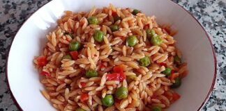 Arpa şehriye pilavı, Türk mutfağında uzun yıllardır yer alan ve hem günlük sofralarda hem de özel davetlerde tercih edilen bir yemektir. Anadolu’nun farklı bölgelerinde kendine özgü tariflerle hazırlanması, pilavın kültürel çeşitliliğini gösterir. Konulu bir haber görseli.