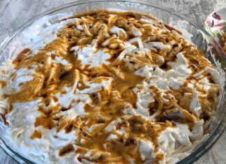 Erişte ve Mantı gibi Türk mutfağının köklü lezzetleri ile İtalyan gastronomisinin yedi ikonik yemeği (Makarna Graten, Tagliatelle, Ravioli, Fettucine Alfredo, Fırında Lazanya, Penne Arabiata, Spagetti Bolonez) arasındaki kültürel ve mutfak benzerlikleri ve farklılıkları, hamur işlerinin evrensel çekiciliğini kanıtlar niteliktedir. Bu geniş kapsamlı haberimizde, Anadolu’dan İtalya’ya uzanan bu lezzet köprüsünü inceliyor, her bir yemeğin tarihini, hazırlanışını ve sofralardaki yerini detaylı bir şekilde karşılaştırıyoruz. Bu dokuz başyapıt, makarna ve doldurulmuş hamur işlerinin zengin çeşitliliğini ve derin kültürel mirasını gözler önüne seriyor. Konulu bir haber görseli.