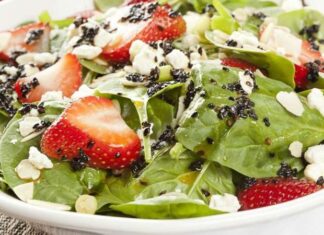 Sağlıklı yaşam arayışı, son yıllarda beslenme alışkanlıklarının yeniden gözden geçirilmesine neden oluyor. Bu dönüşümün önemli başlıklarından biri de düşük yağ yemek anlayışı olarak öne çıkıyor. Özellikle kalp sağlığı, kilo kontrolü ve genel yaşam kalitesini artırma isteği, yağ oranı azaltılmış öğünlere olan ilgiyi artırmış durumda. Geleneksel mutfak alışkanlıklarıyla modern beslenme bilincinin kesiştiği bu noktada, düşük yağlı yemekler daha fazla konuşuluyor. Konulu bir haber görseli.