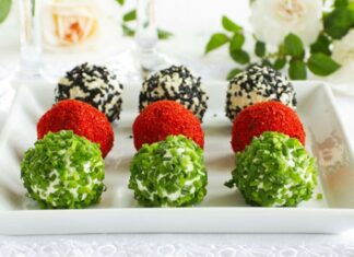 Atıştırmalık kültürü, modern yaşamın temposu içinde şekillenen ama kökleri oldukça eskiye dayanan bir beslenme ve paylaşım pratiğini ifade eder. Ana öğünlerin dışında tüketilen küçük porsiyonlu yiyecekler, günümüzde yalnızca açlığı bastıran seçenekler olarak değil, sosyal ilişkilerin ve bireysel molaların da tamamlayıcısı olarak görülmektedir. Atıştırmalık kültürü, hız, pratiklik ve çeşitlilik kavramları etrafında gelişirken, aynı zamanda toplumsal alışkanlıkların da aynası haline gelmiştir. Konulu bir haber görseli.