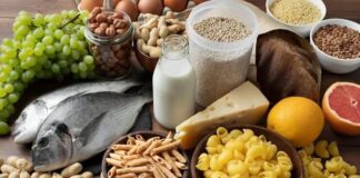 Günümüzde beslenme alışkanlıkları, teknolojik gelişmeler ve hızlı yaşam temposuyla birlikte büyük bir değişim geçirdi. Hazır ve paketli ürünlerin yaygınlaşması, pratiklik sağlarken beraberinde çeşitli sağlık sorunlarını da getirdi. Bu durum, bireyleri daha bilinçli tercihler yapmaya yöneltti. Özellikle işlenmemiş gıda tüketimi, sağlıklı yaşam arayışında öne çıkan önemli bir beslenme yaklaşımı olarak dikkat çekiyor. Doğal haliyle tüketilen gıdalar, vücudun ihtiyaç duyduğu besin öğelerini daha saf ve dengeli bir şekilde sunuyor. Konulu bir haber görseli.