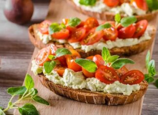 Günümüzde sağlıklı yaşam ve bilinçli beslenme konuları giderek daha fazla önem kazanırken, mevsimlik sebzeler bu sürecin merkezinde yer alıyor. Doğanın kendi döngüsüne uygun şekilde yetişen sebzeler, hem lezzet hem de besin değeri açısından sofralarda önemli bir avantaj sunuyor. Mevsimi dışında yetiştirilen ürünlere kıyasla daha az müdahaleye maruz kalan bu sebzeler, doğal yapısını büyük ölçüde koruyor. Konulu bir haber görseli.