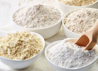 Günlük beslenmeden geleneksel mutfağa, pastacılıktan endüstriyel üretime kadar pek çok alanda un çeşitleri, gıda kültürünün temel taşları arasında yer alır. Ekmekten tatlıya, hamur işlerinden soslara kadar geniş bir kullanım alanına sahip olan un, yalnızca bir yardımcı malzeme değil, doğrudan lezzeti ve dokuyu belirleyen ana unsurlardan biridir. Bu nedenle farklı un türleri, farklı ihtiyaçlara ve damak zevklerine hitap edecek şekilde üretilmektedir. Konulu bir haber görseli.